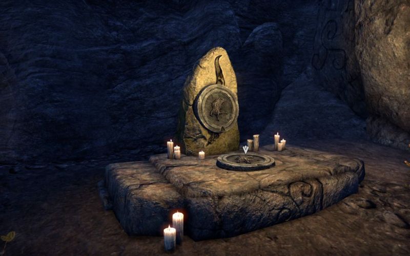 Файл:ON-misc-Eagle Runestone.jpg