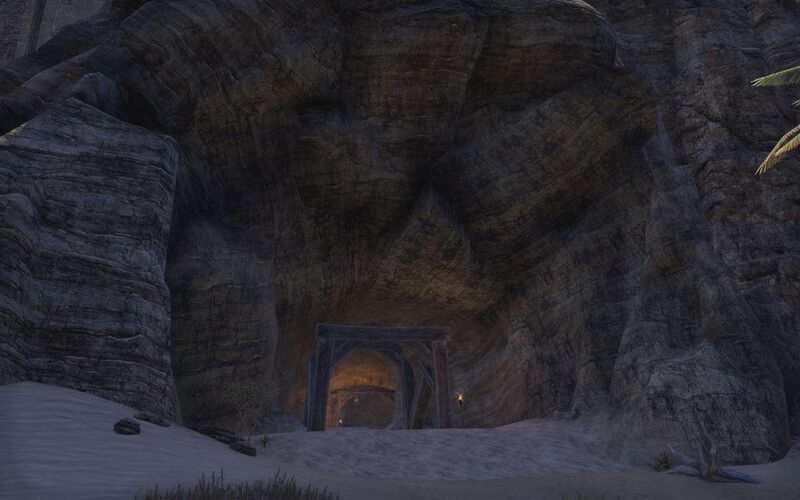 Файл:ON-place-Shore Cave 02.jpg