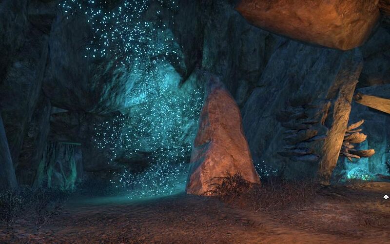 Файл:ON-interior-Breakwater Cave 02.jpg