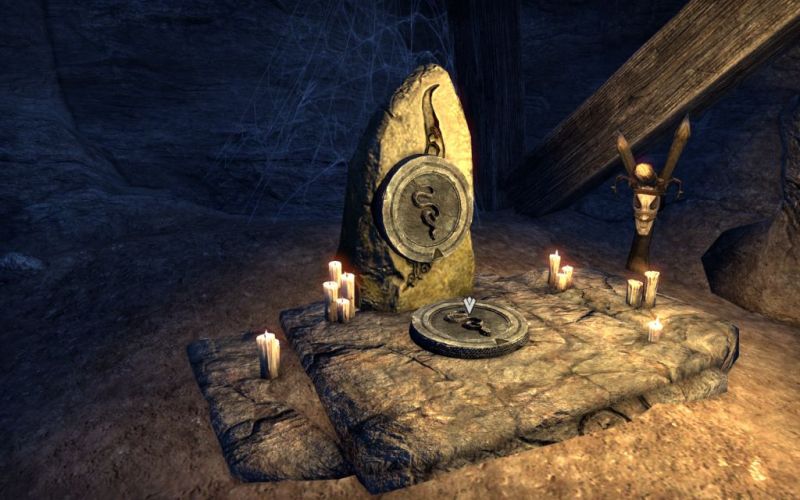 Файл:ON-misc-Snake Runestone.jpg