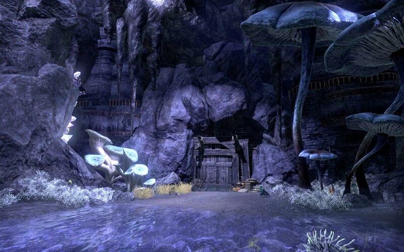 Файл:ON-place-Dark Moon Grotto 01.jpg