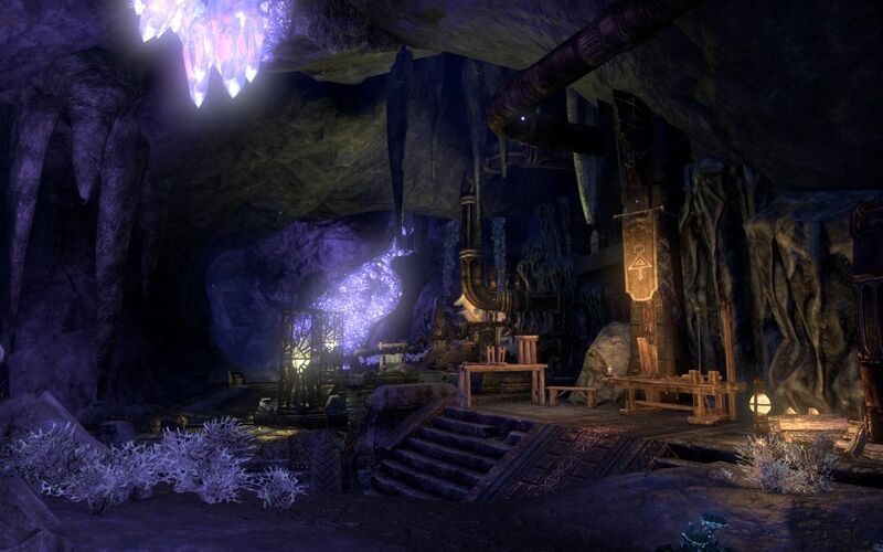 Файл:ON-interier-Parasite's Cave.jpg