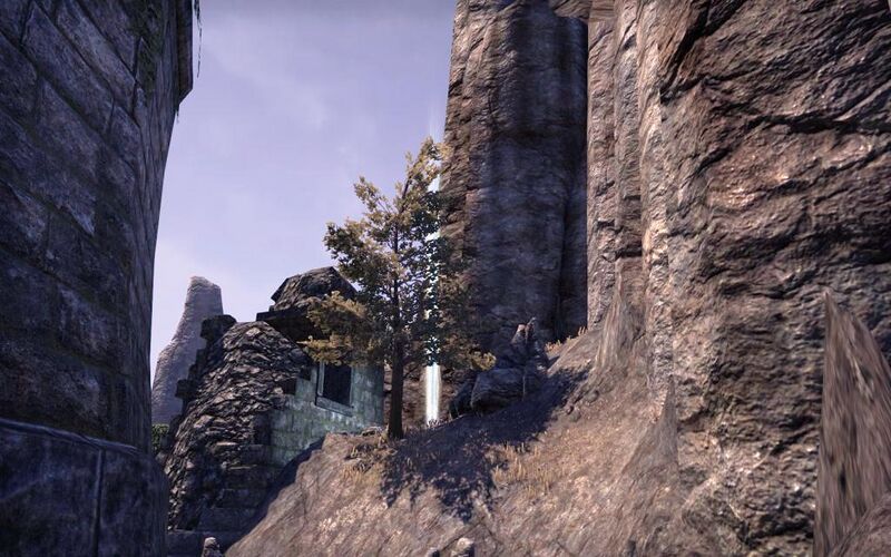 Файл:ON-place-9-Rivenspire Skyshard.jpg